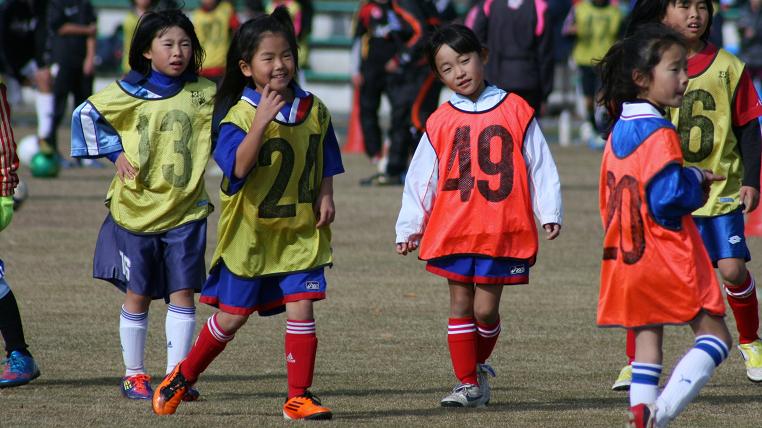 大宮アルディージャサッカースクール 吉見エスカーラｆｃ 女子サッカーチーム メンバーは吉見町を中心に北坂戸 東松山市 北本市 鴻巣市 熊谷市から参加しています